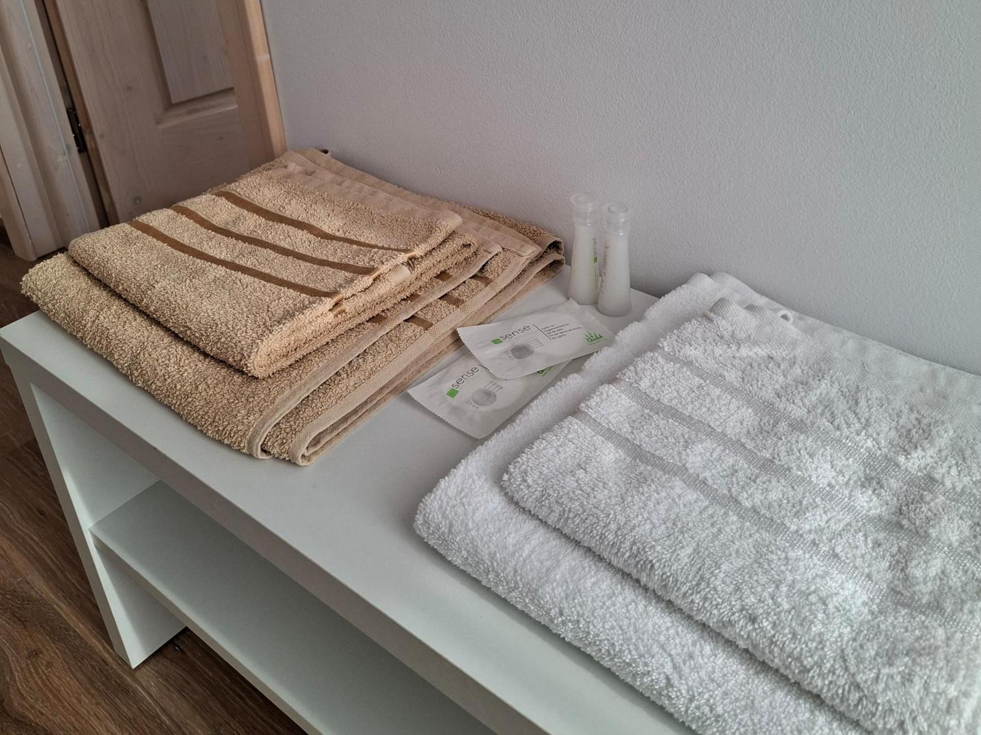 Hotel Dor De Casa Doljesti Zewnętrze zdjęcie