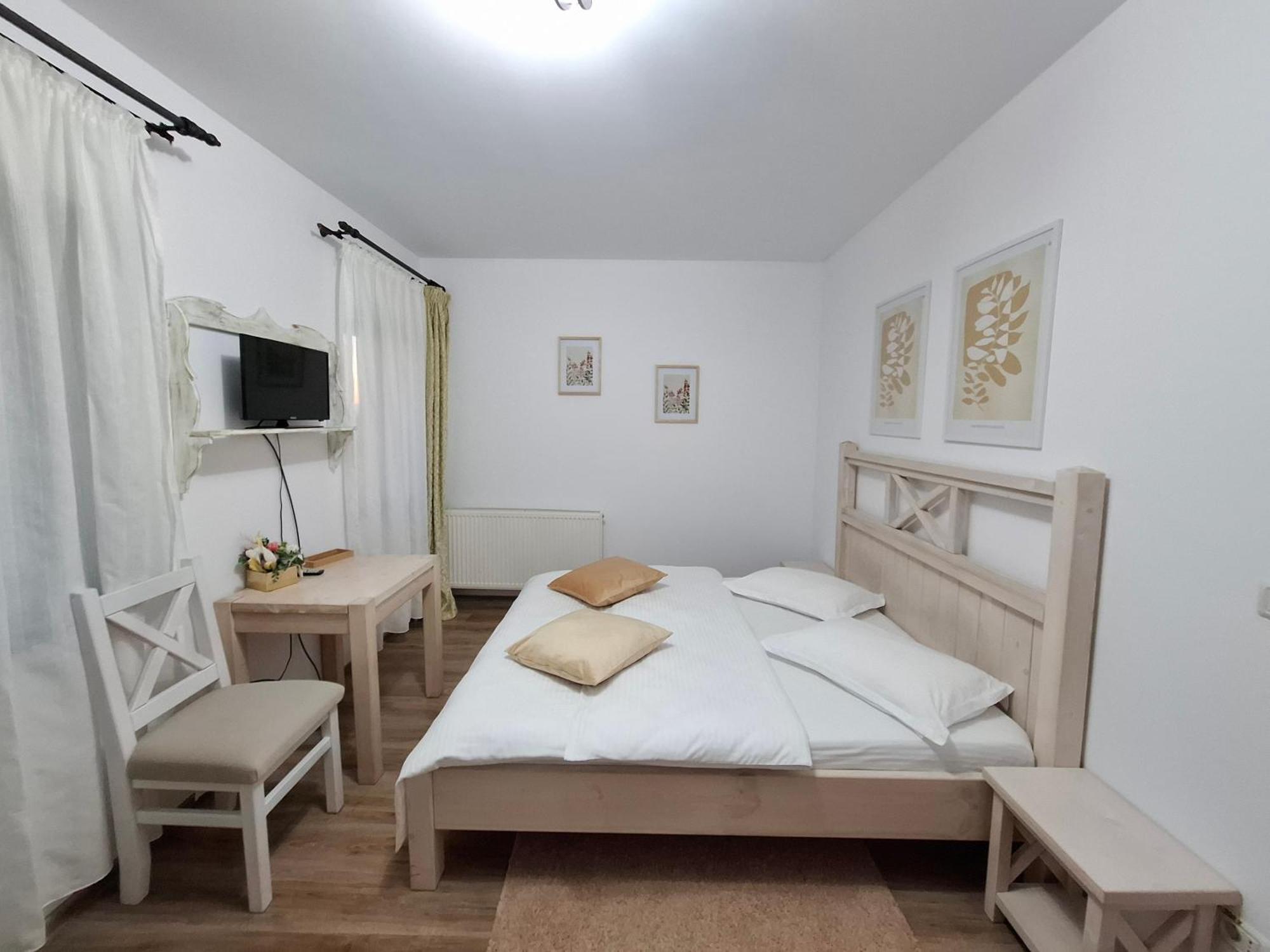 Hotel Dor De Casa Doljesti Zewnętrze zdjęcie