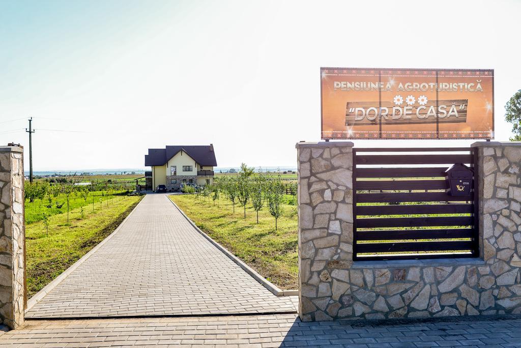 Hotel Dor De Casa Doljesti Zewnętrze zdjęcie