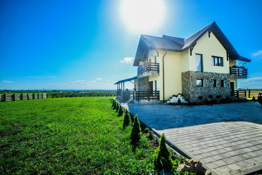 Hotel Dor De Casa Doljesti Zewnętrze zdjęcie